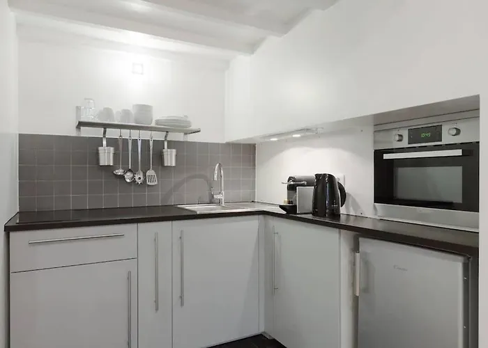 Avec Beaux Volumes Cœur Du Marais Appartement Paris